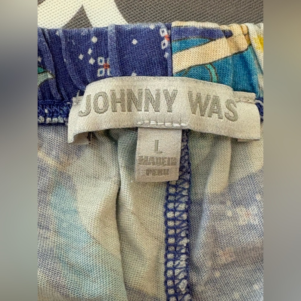 Johnny Was Carly Koi Print Soft pajama shorts set - Picture 3 of 9